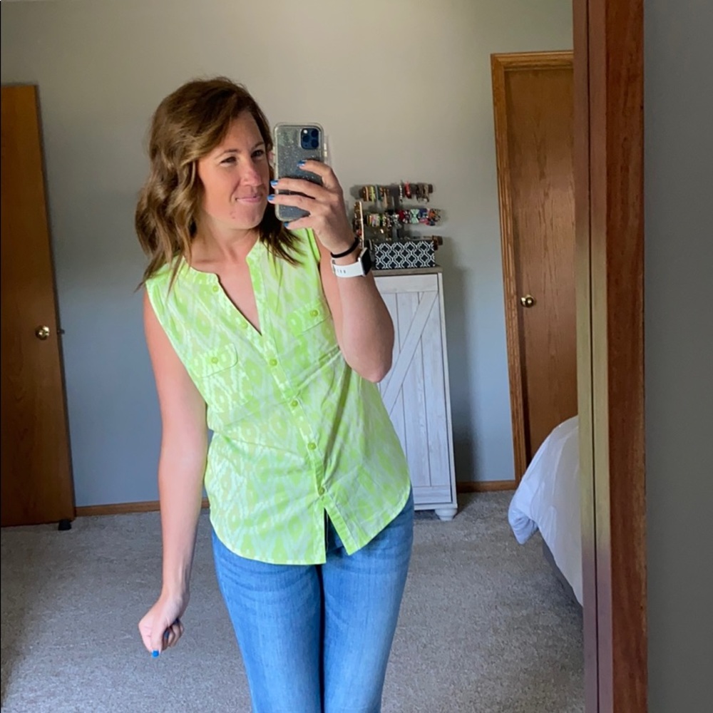 American Eagle Ikat Print Lime Green Tank - Picture 3 of 8